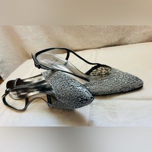 STUART WEITZMAN low heel strap silver sandals